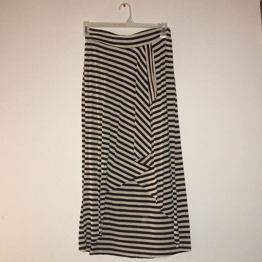 High low skirt
